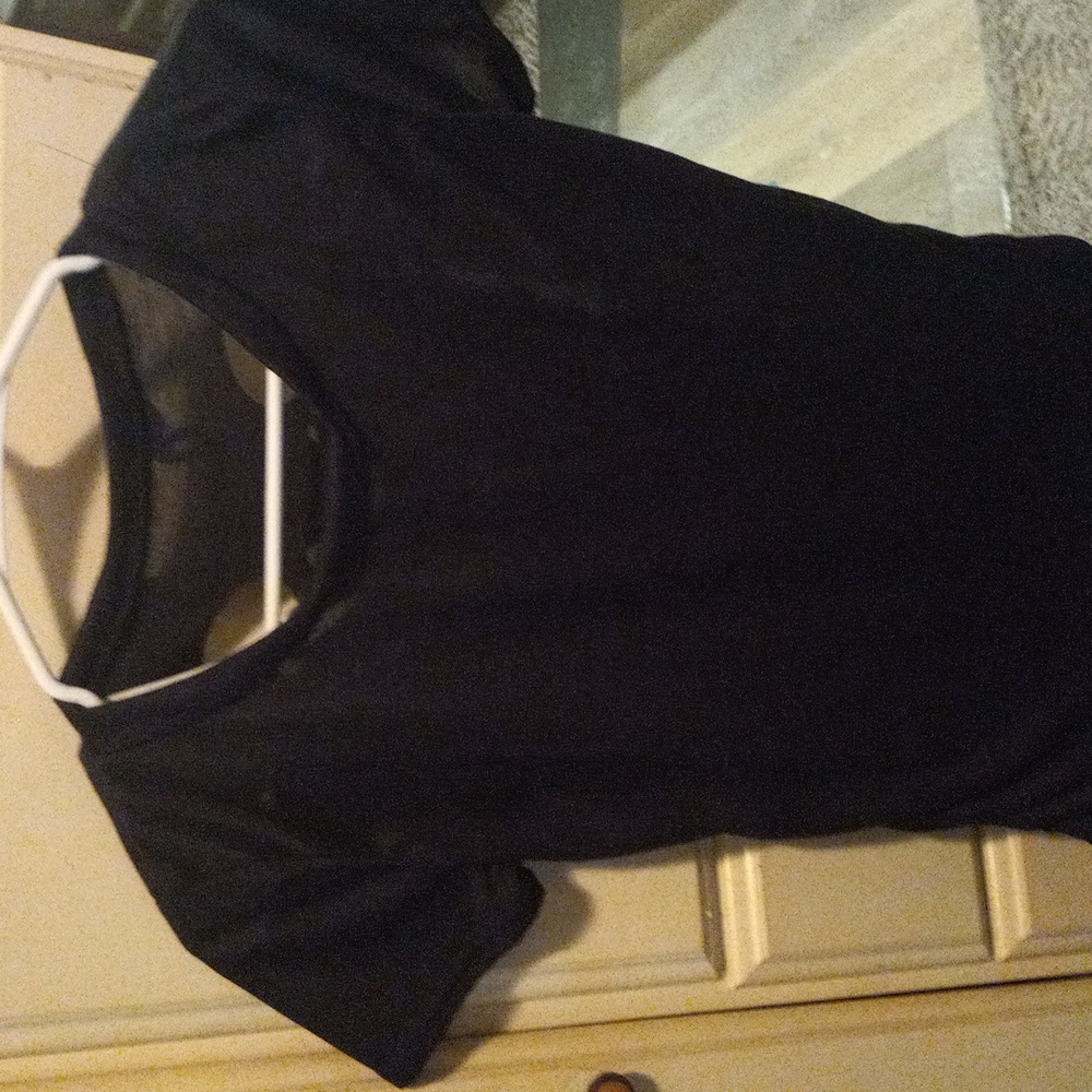 Pull over shirt,black xlg,tank top not included